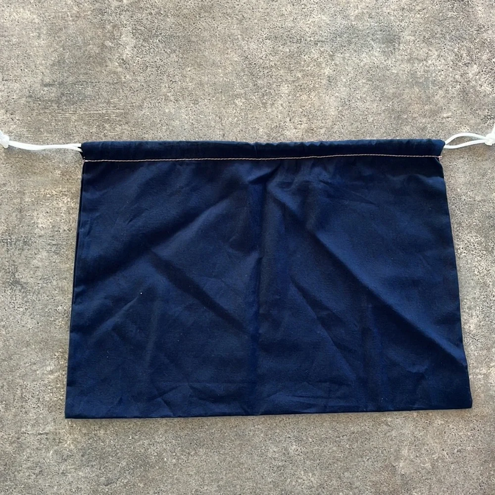 Set of 3 Vineyard Vines Drawstring Gift, Dust, Storage Bags - Picture 3 of 5